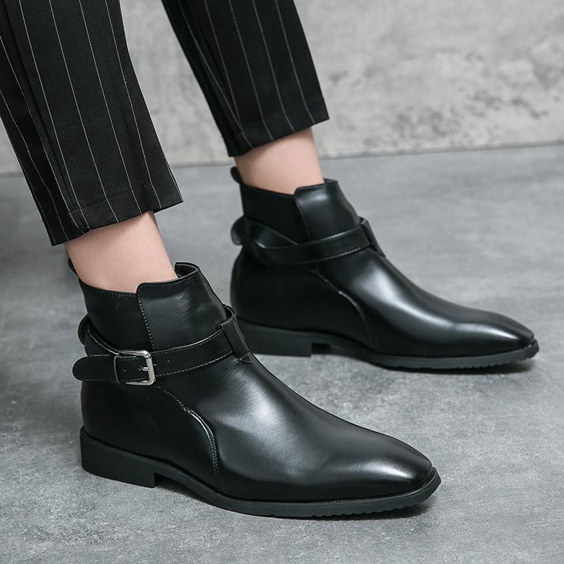 Mens Boots | wyatt jodhpur boots in smooth leather Black