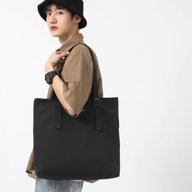 Mens Totes | BOLD shopping bag in grained leather Black