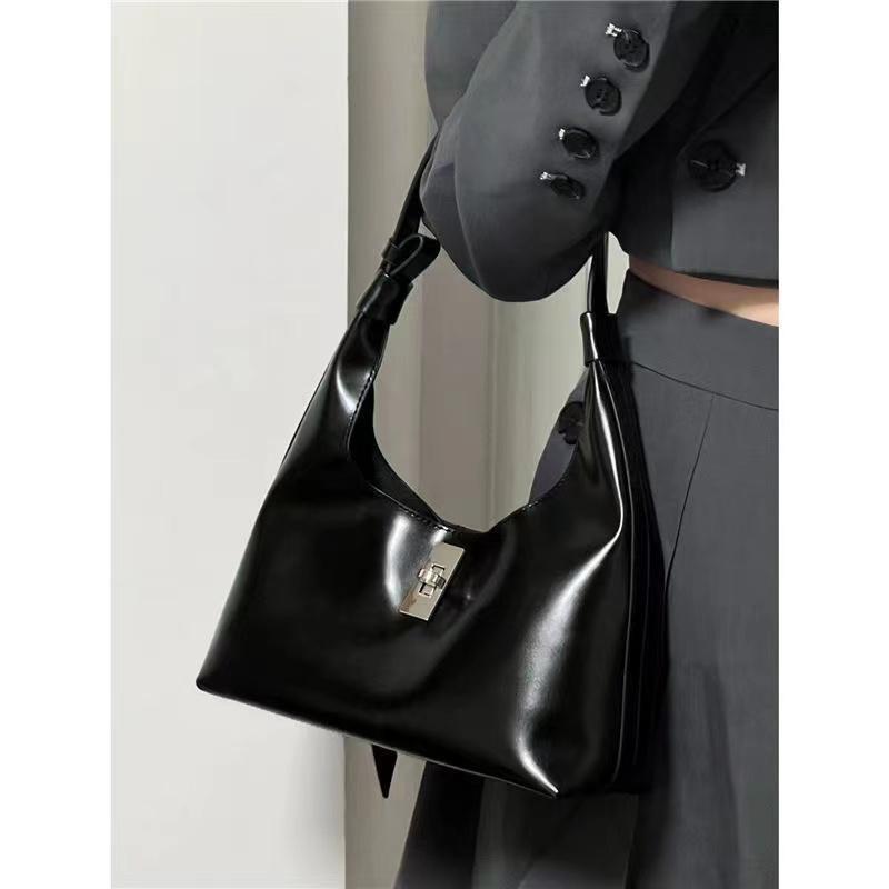 Womens Shoulder Bags | TANGER in leather Black